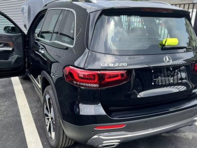 7座奔驰越野车租车 大型商务会议接待租赁图2