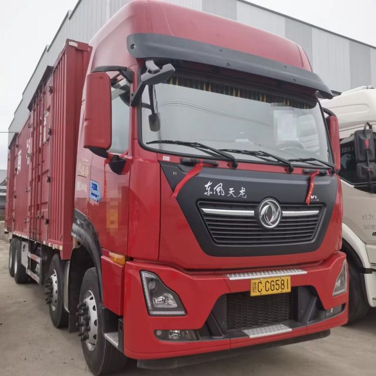 二手东风天KL前四后八9米6厢式货车 465马力雷诺发动机20年5月份图4